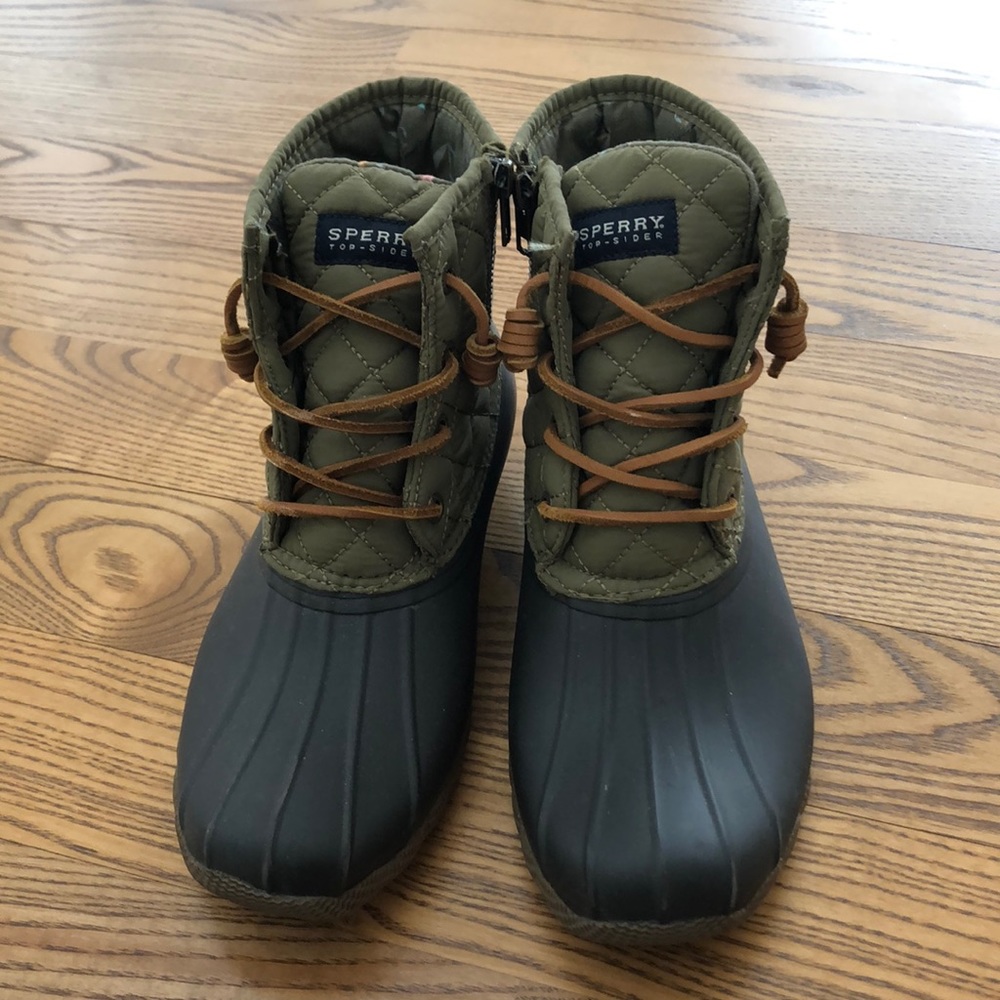 Sperry Duck Boots size 7